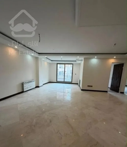 ۱۲۳ متر/۳ خواب/خطی روبه افتاب/تراورتن/اباذر