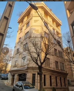 ۱۱۰متر غرق نور کلاسیک باورنکردنی منطقه یک