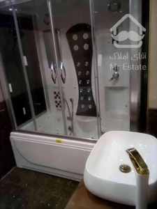 اپارتمان ۲۴۱ متری نوساز اباذر