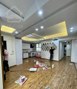 ۸۰متر نیاوران خوش نقشه بسیار تمیز مناسب مجرد