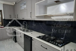 اجرا کاشی وسرامیک چسبی و بین کابینتی و ماربل