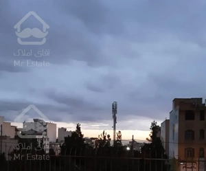 ۶۴متر۲خوابه ط همکف شاهین شمالی