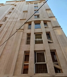 قلندری جنوبی ۱۶۰ متر سه خوابه جنوب دو پارکینگ باکس