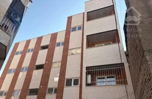 ۸۳ متری تهران قدیم نوساز خام