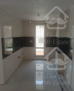 ۸۰ متر/ نوساز/ فول /کلید نخورده