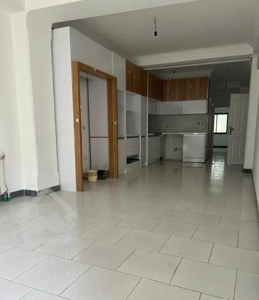 فروش فوری آپارتمان ۸۰متری در مرکز شهر