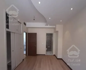 ۱۸۰ متر / ۳ خواب / نیاوران