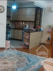 خرید فروش آپارتمان ۸۵متری خوش نقشه غرق نور شهرک راه آهن دریاچه چیتگر گلستان غربی