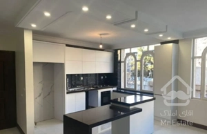 قلهک / ۱۶۳ متر / ۳ خواب /