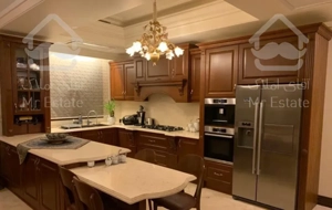 برج باغ ۱۷۳ متر ۳خ ط ۸ کلید نخورده