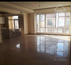 خرید و فروش ۱۴۰متر ۳خواب کلا رو به آفتاب