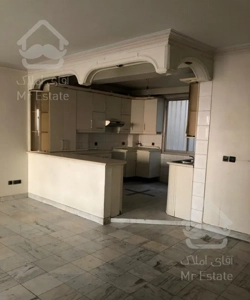 آپارتمان ۱۱۱ متر سعادت اباد