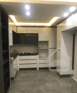 فروش واحد۱۲۸متری باکلیه نصبیجات ساختمان شیک ودرجه۱