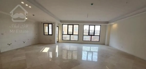 100متر فیکس فول بازسازی/مناسب سکونت قلب آریا شهر