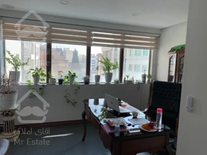 ۹۳ متر سنداداری  فلکه دوم صادقیه