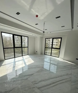 ازگل گلچین شمالی ۲۰۰ متر نوساز مدرن با ۲۰متر تراس