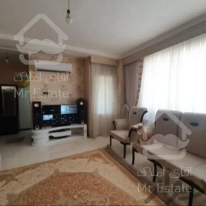 شهرزیبا ۷۳ متر ۵ ساله