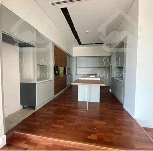 200 متر در قلب پاسداران