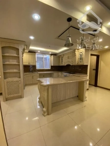 فروش آپارتمان 165 متر در دروس فول مشاعات