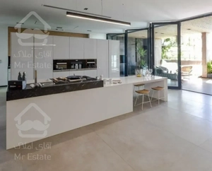 پاسداران 260 متر