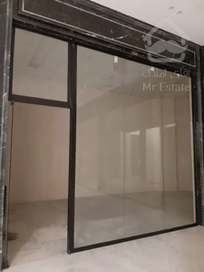 40 متر تجاری رونیکا مال هروی همکف