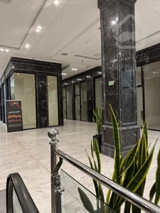 رونیکا مال؛ مغازه‌تو جایی بزن که برندها قراره بیان!