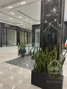 توی بهترین طبقه بازار بدرخش | واحد ویترینی فقط با ۲۰٪