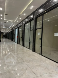 مغازه‌تو توی یه پروژه معمولی نزن… رونیکا مال یعنی کلاس کاری