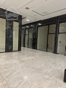 مغازه‌ای که فردا همه دنبالش می‌گردن، امروز تو بخرش | رونیکا مال