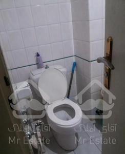 یک پارتمان۷۲متری دوخوابه ۵طبقه ۳واحدی طبقه ۲