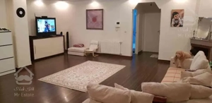 ۹۵ متر ۲ خوابه فول امکانات در اشرفی اصفهانی