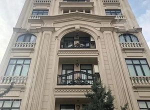 ۲۱۵متر شیک ومجلل ۲پارکینگ