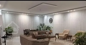 ۱۳۰متر بدون مشابه نورگیر/ فروش فوری