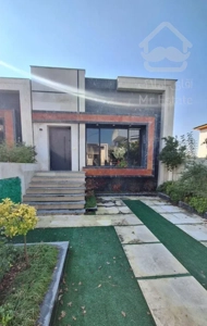 ویلا باغچه فلت 175 متری شهرکی سندتک‌برگ