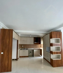 واحد ۷۷ متری/فول/شهرکی/نزدیک دریا