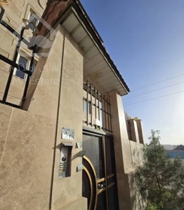 فاز هشت/۹۸ متری/تراس ال/در حد شخصی ساز