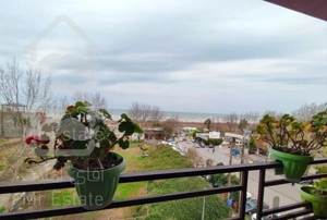 105 متری ویو دریا دوقدمی  دریا سند دار