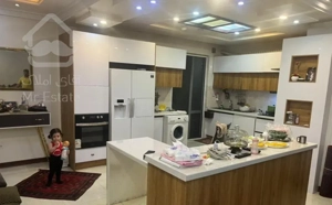 فروش اپارتمان ۱۲۷ متری سه خواب