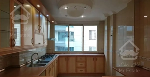 ۹۰ متر*دو خواب*نور شمال جنوب*دسترسی مترو