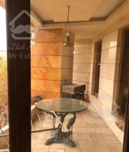 ۳۰۰متر  اصیل