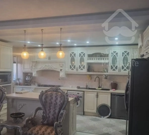 فروش و معاوضه ۱۳۰ متری با متراژ بالاتر