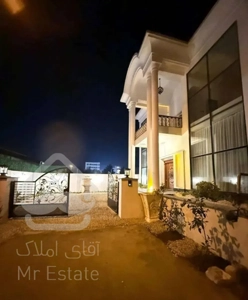 ۳۰۰ متر ویلا دوبلکس ولی آباد سه خواب کد ۲۶۹۵۰