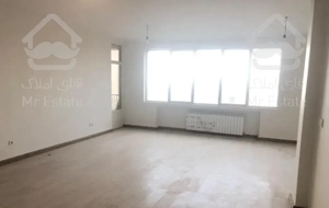 اپارتمان سه خوابه