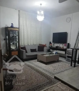 ۶۰ متر/ آسانسور / تکواحدی/ نورگیر مجیدیه دبستان