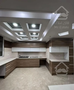 اپارتمان ۱۶۵ سه خوابه