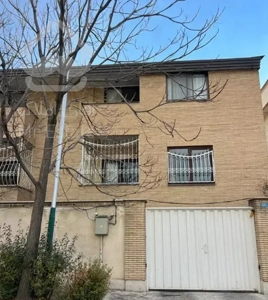 ۷۰۰ متر قواره ویلایی /۳ واحدی /شهرک غرب