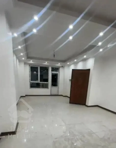 ۹۰ متری / خوش نقشه * قائمیه / بافت اصلی*سند آماده