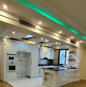 سهروردی شمالی / کلید نخورده/ ۱۴۰ متر/ ۳خواب