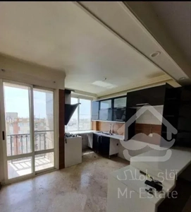 ۶۲ متر /سالن پرده خور /غرق نور / خوش انرژی