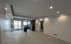 ۷۷متر /فول امکانات/خوش نقشه/طوقانی